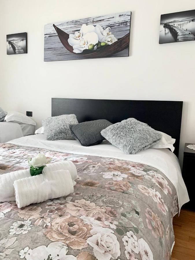 Apartment De Rossi Bari Luaran gambar