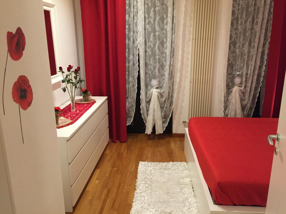 Apartment De Rossi Bari Luaran gambar
