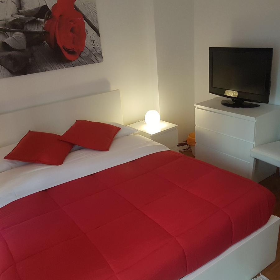 Apartment De Rossi Bari Luaran gambar