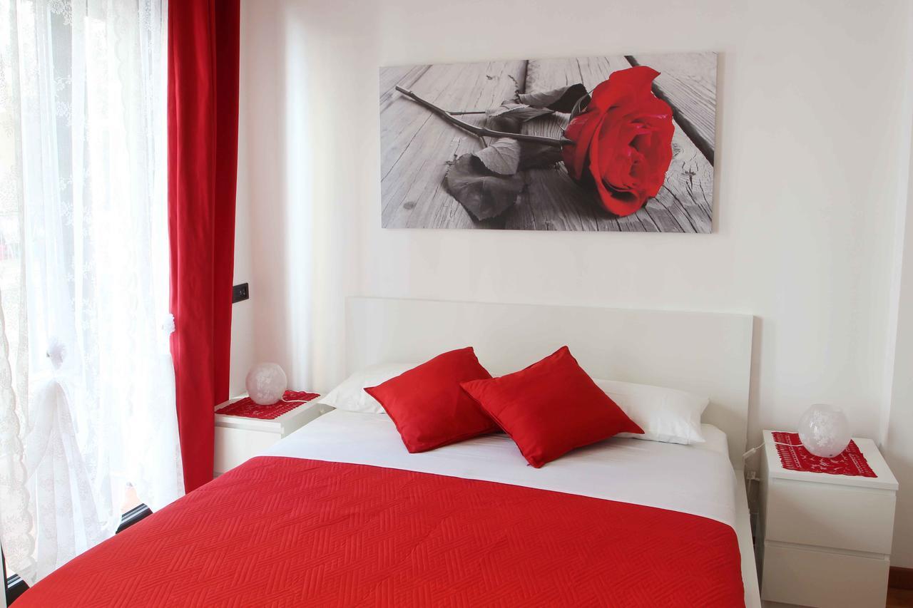 Apartment De Rossi Bari Luaran gambar