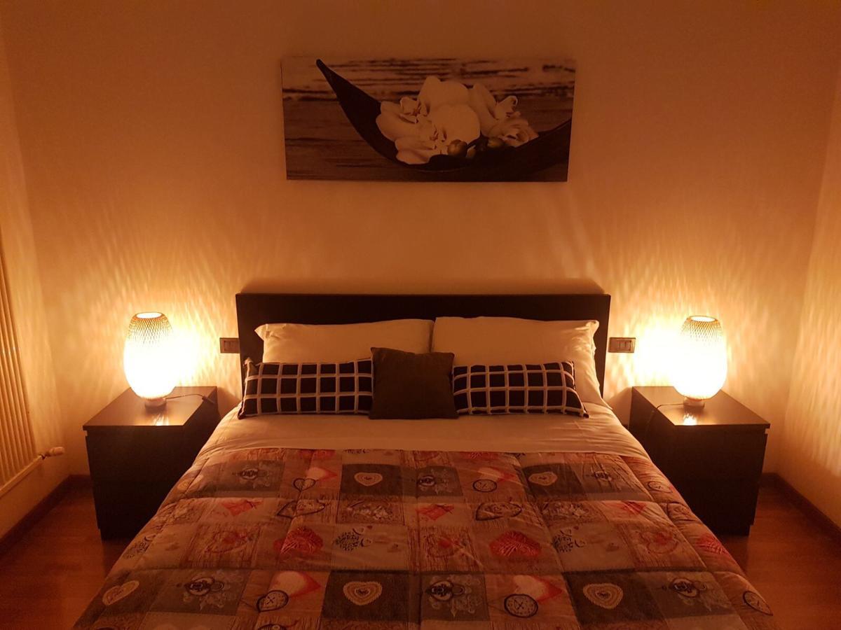 Apartment De Rossi Bari Luaran gambar